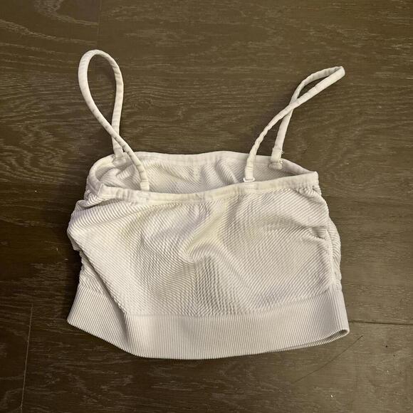 white tank - Picture 3 of 4